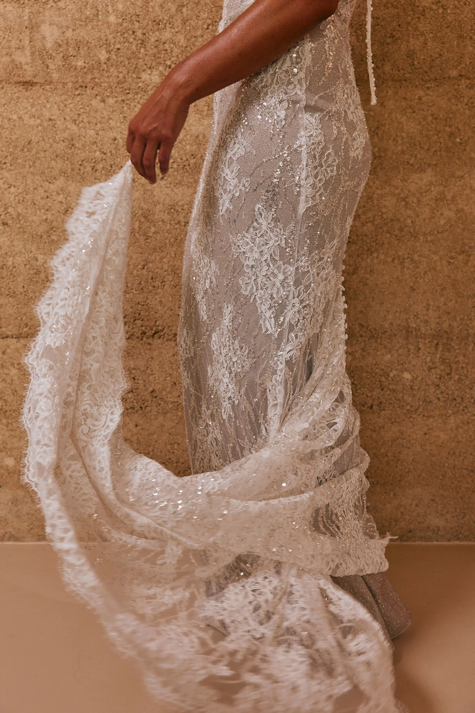 Amandine - Image 19