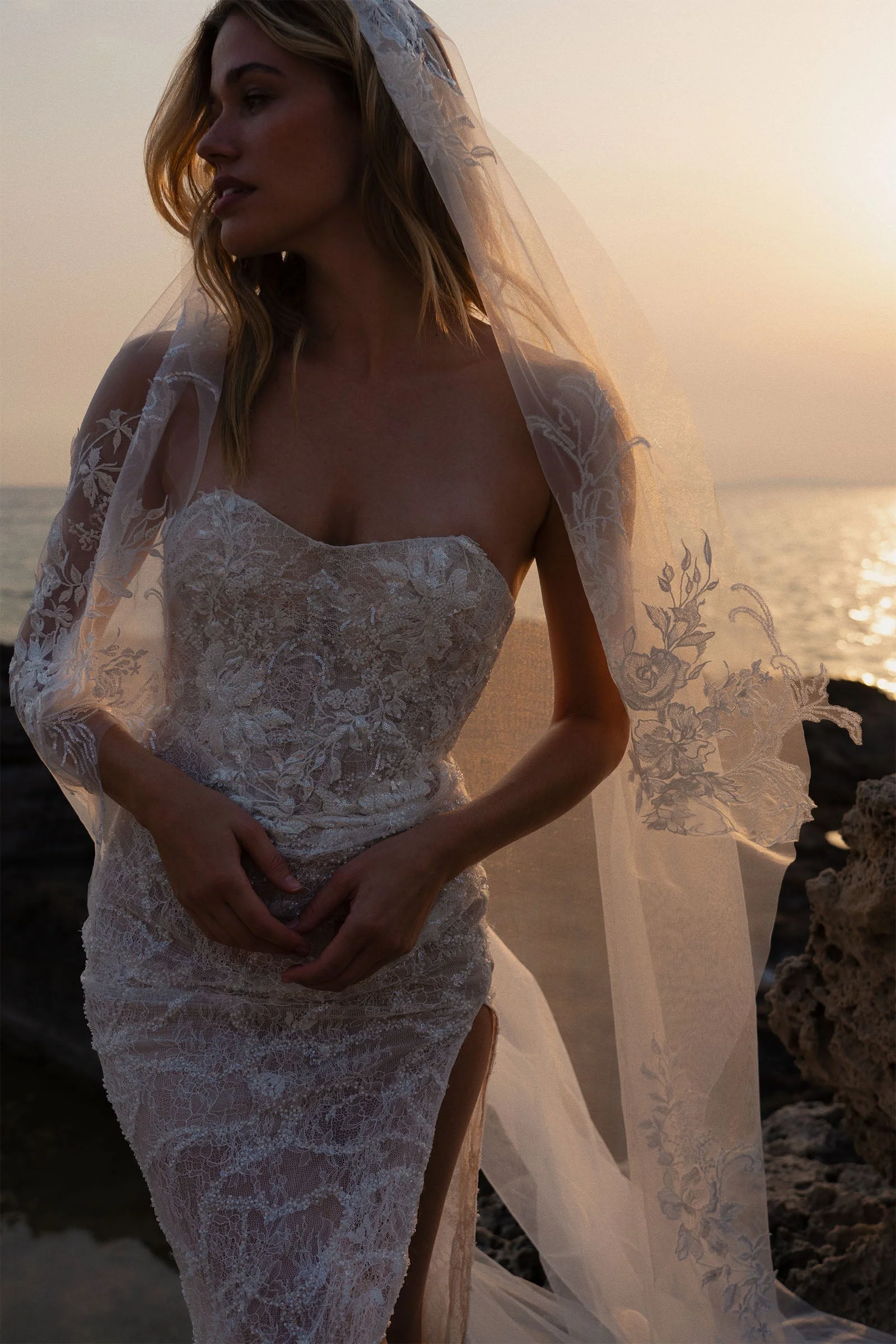 Cartier Veil