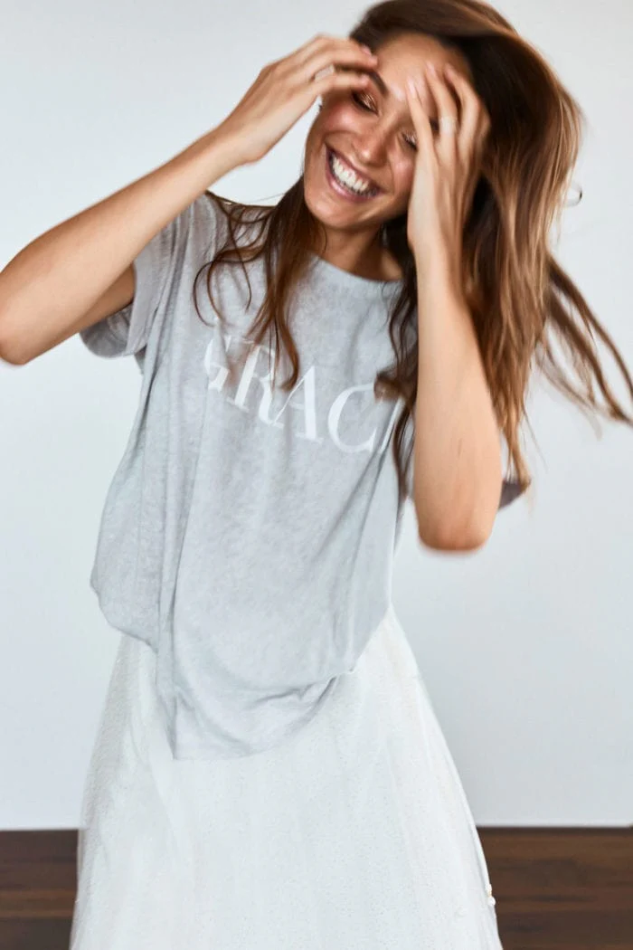 Grace Tee Grey - Image 3
