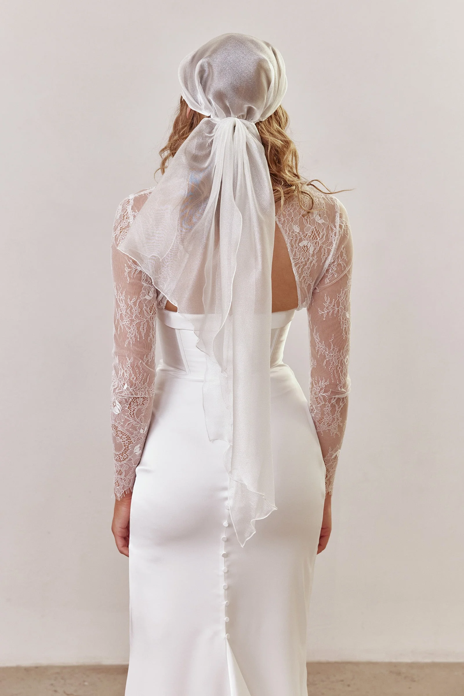 Leo Headscarf - Image 11