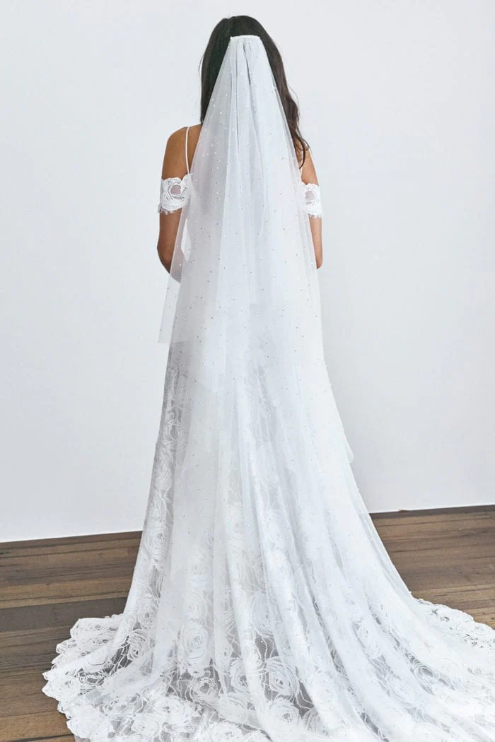 Pearly Blusher Veil - Image 3