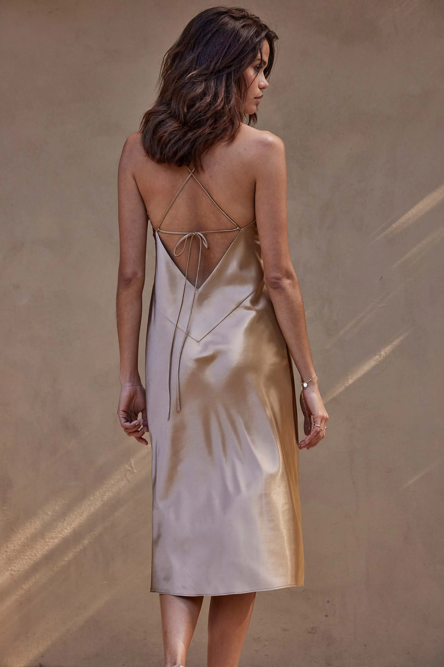 Silky Satin Midi Gold - Image 6