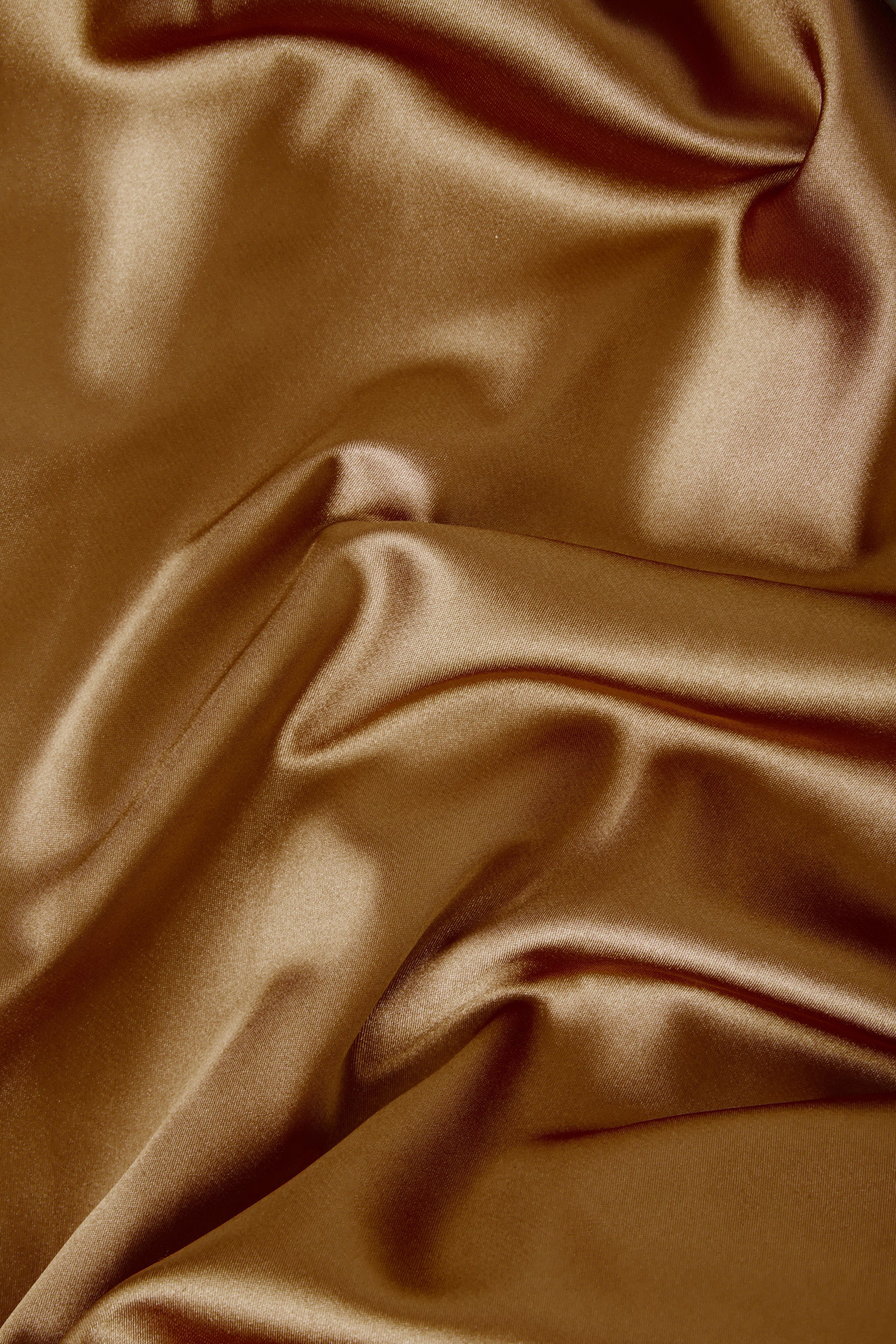 Silky Satin Midi Gold - Image 9